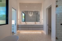 Deze verlichtingstrucs maken van je badkamer een spa