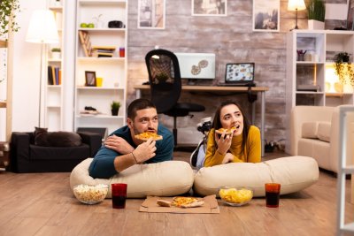 Hoe zorg je voor meer sfeer in de woonkamer?